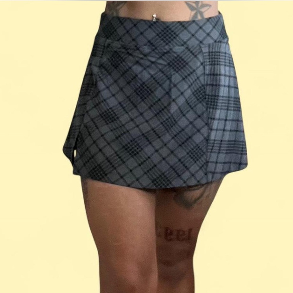 PINK Victoria's Secret Plaid Mini Skort